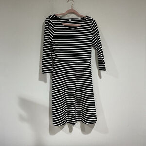 Womans Old Navy Small Black White Dress Knee Length Fit & Flare Nwt